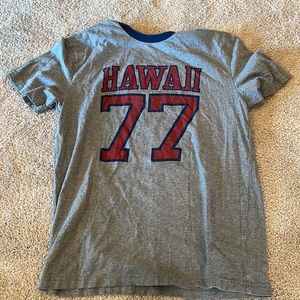 Gray T-shirt from American eagle.